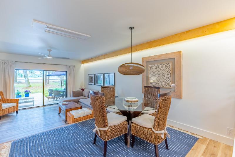 3025 Club Villas - image 34