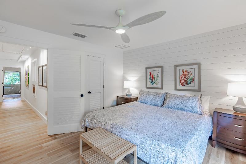 3025 Club Villas - image 38