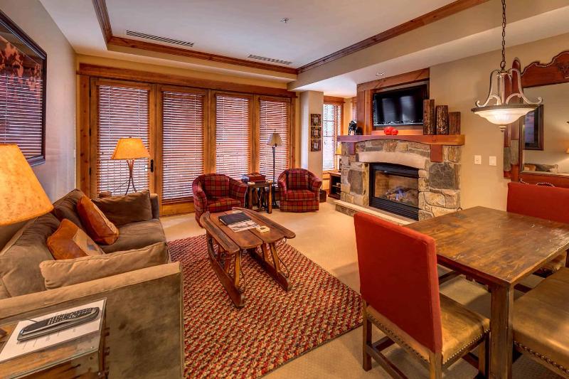 Catamount Lodge 211 by East West Hospitality - image 4