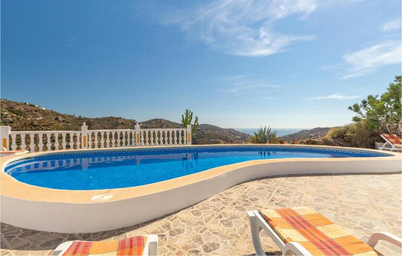 Awesome Home In Torrox - image 32
