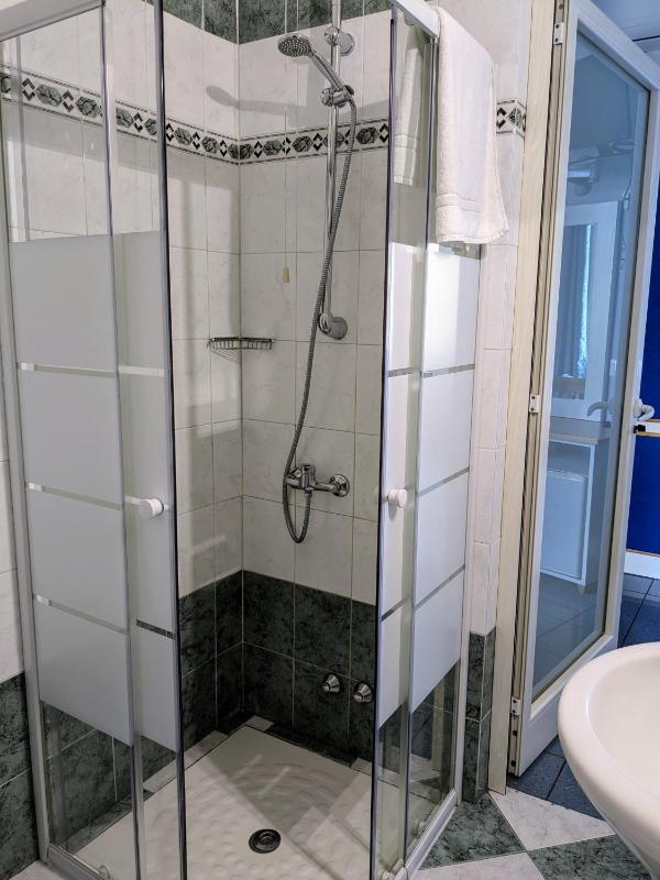 Triple Room image 2