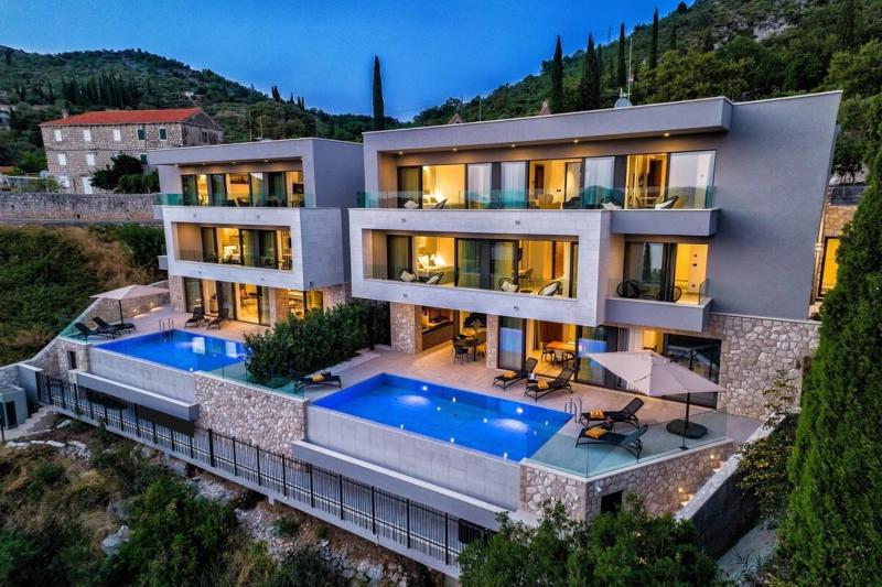 Brand New Contemporary Villa With Infinity Pool - image 13