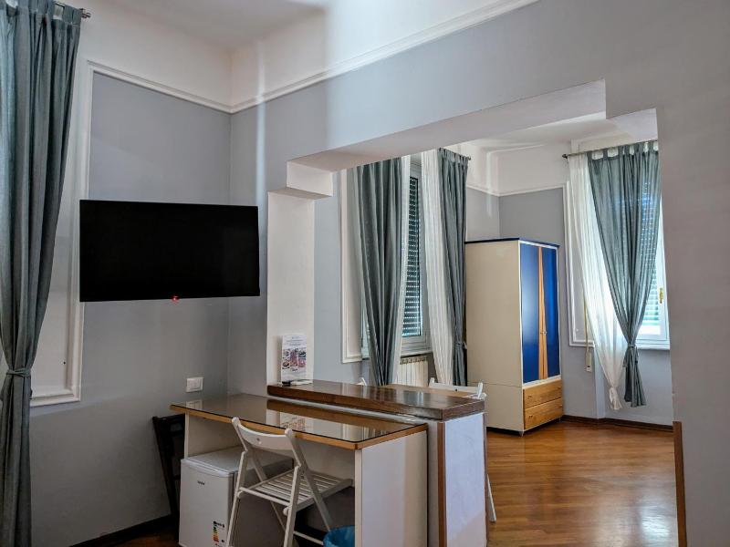Quadruple Room image 1