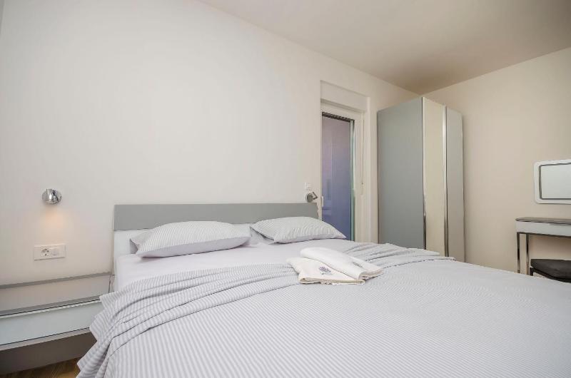 Apartments Adriatic - image 14