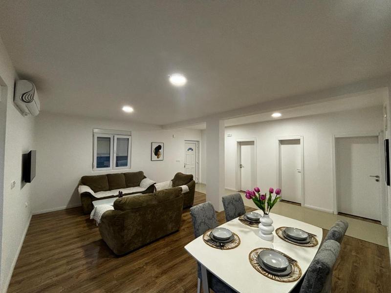 Oak valley - image 7