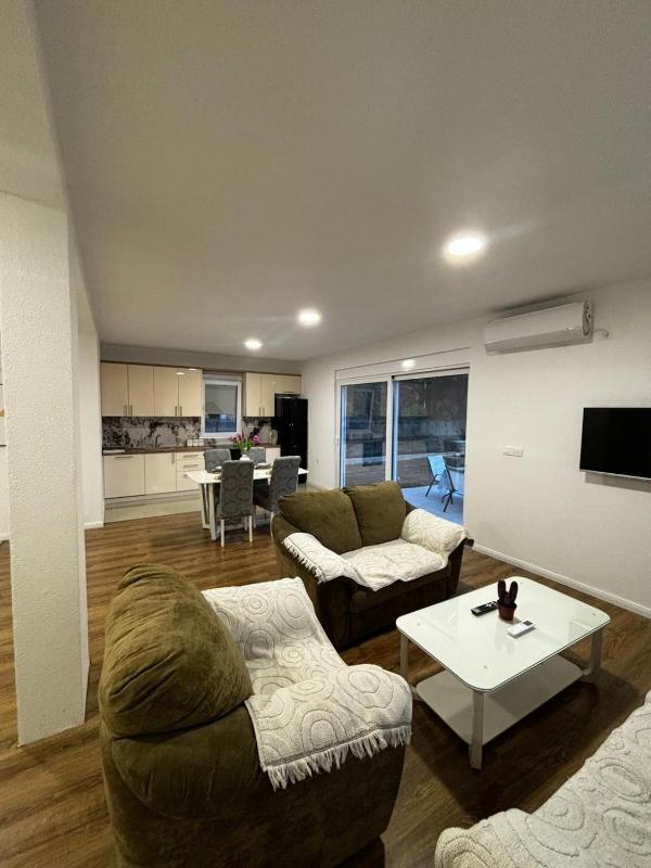 Oak valley - image 3