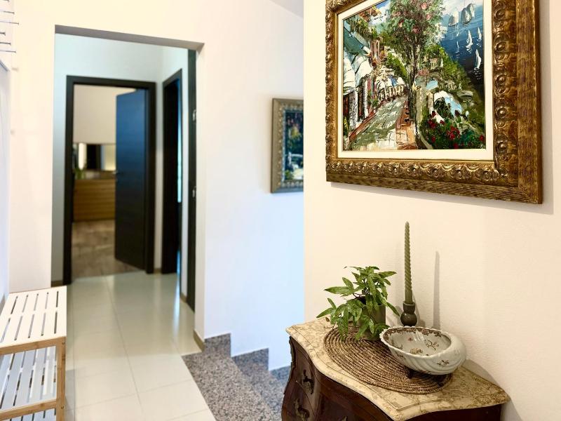 Three-Bedroom Apartment with Sea View image 3
