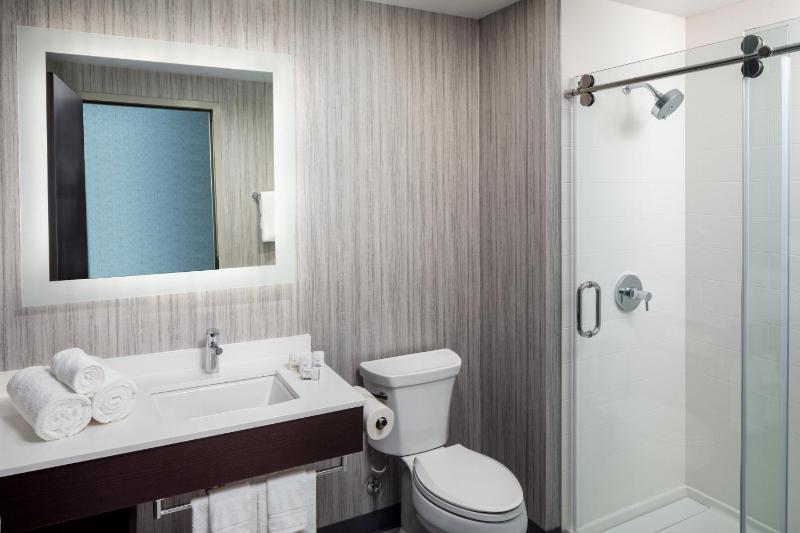 Holiday Inn Express Washington DC Downtown by IHG - image 6
