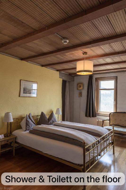 Double Room image 1