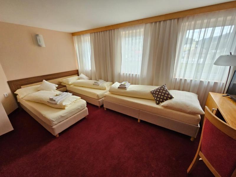 Comfort Quadruple Room image 4
