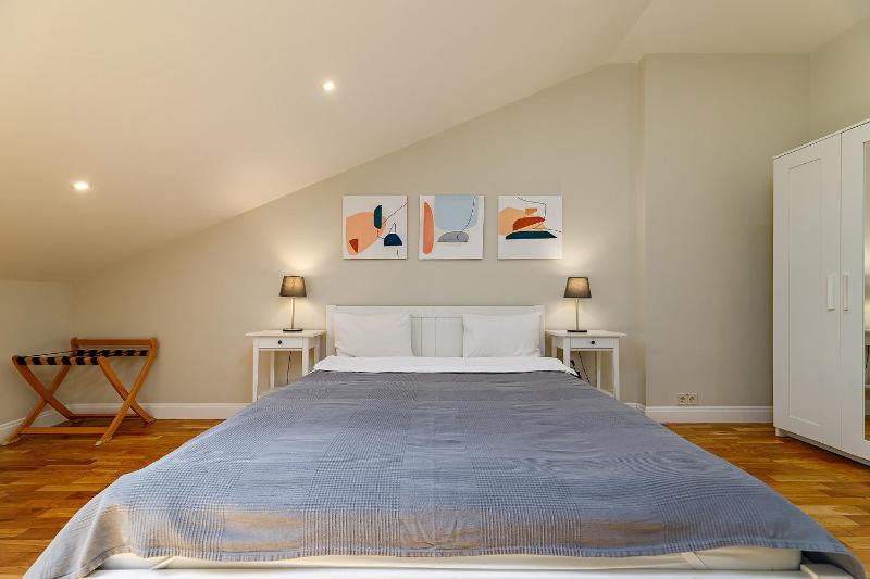 Superior Double Room image 3