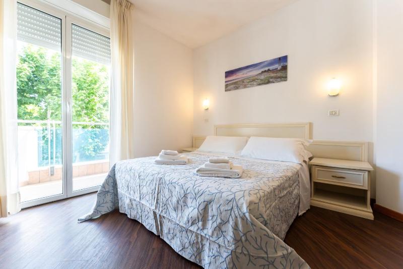 One-Bedroom Apartment (4 Adults) image 1