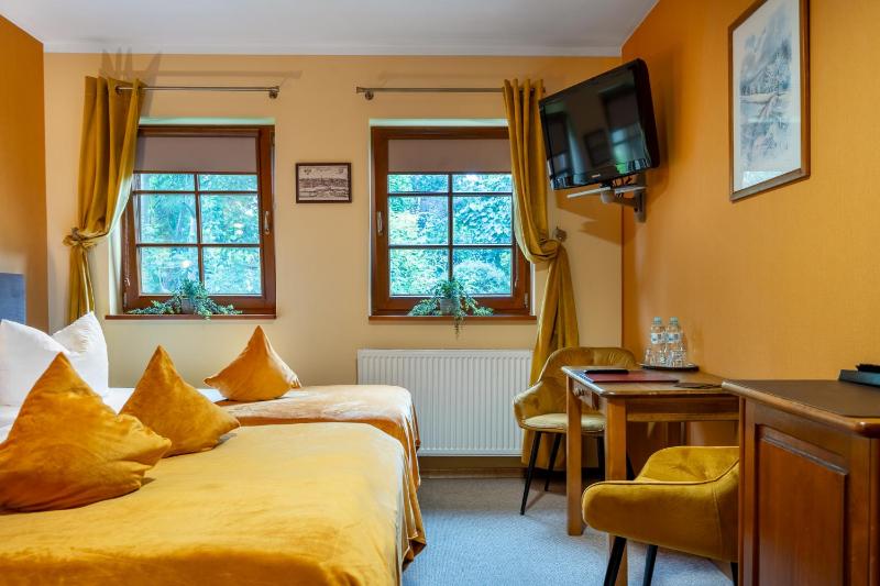 Triple Room image 4