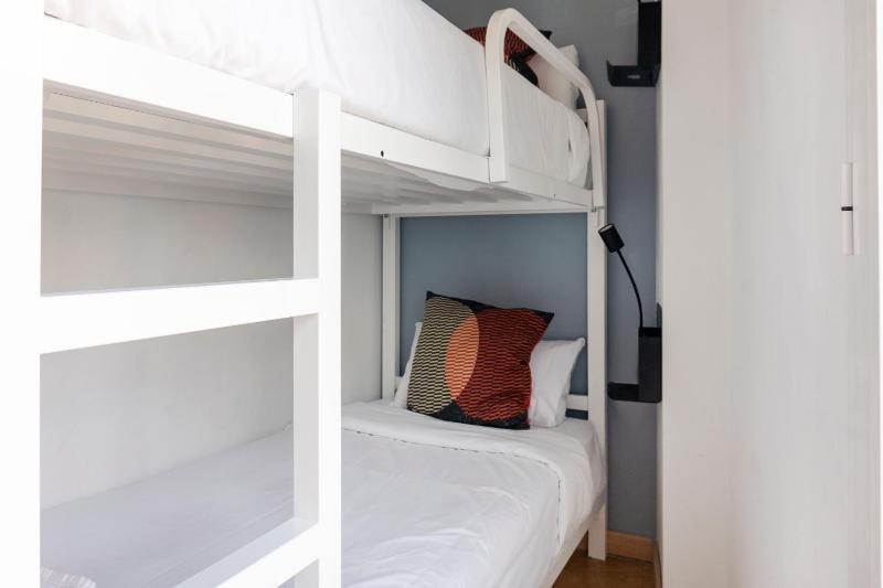 Two-Bedroom Apartment with bunkbed image 3
