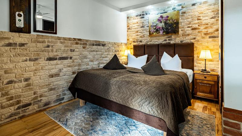 Economy Double Room with Terrace - Ground Floor image 1