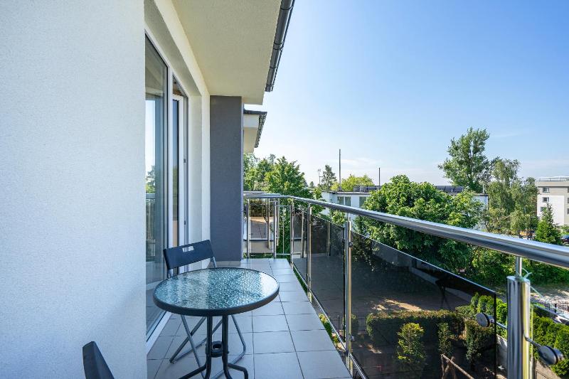 Triple Room with Balcony image 4