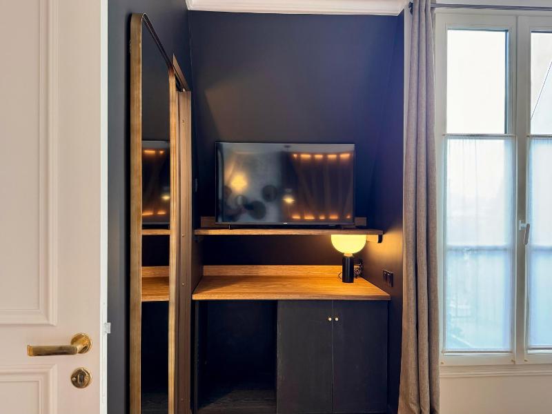 Suite with Balcony image 4
