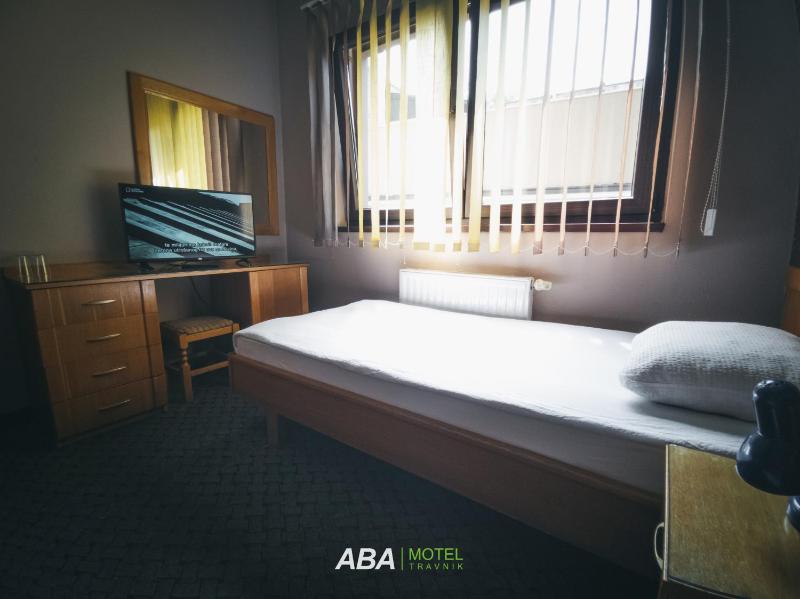 Single Room image 3