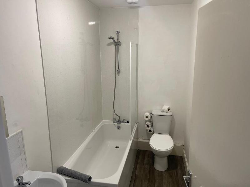 Standard Apartment image 4