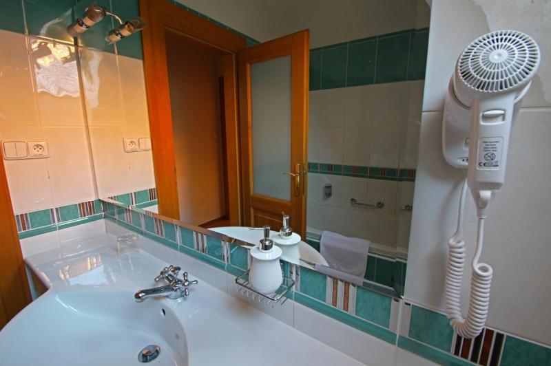 Apartment image 4
