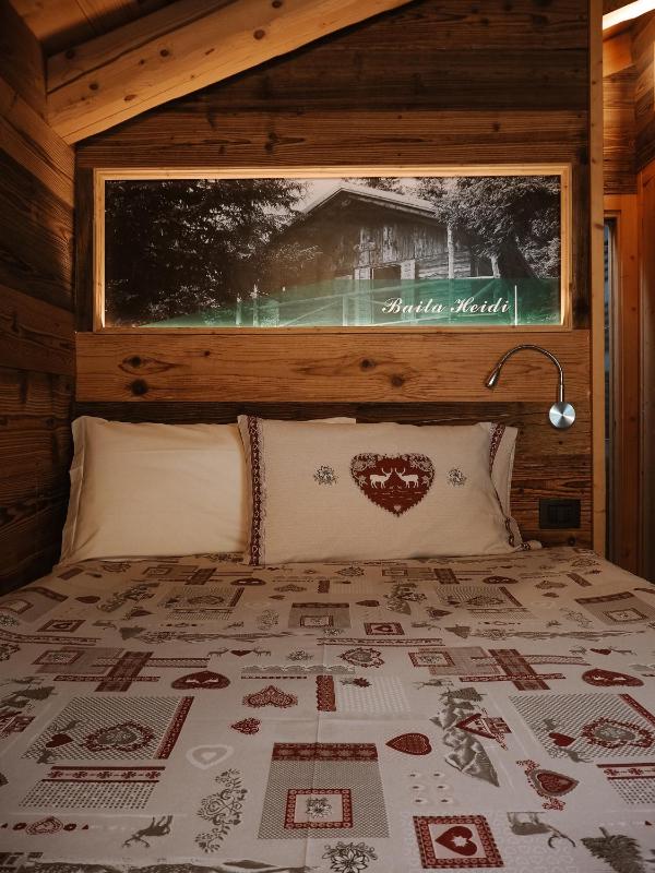 Small Double Room image 1