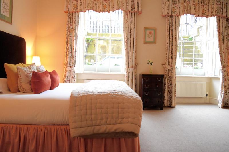 Triple Room image 2