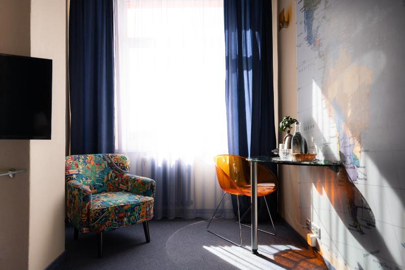Standard Triple Room image 4