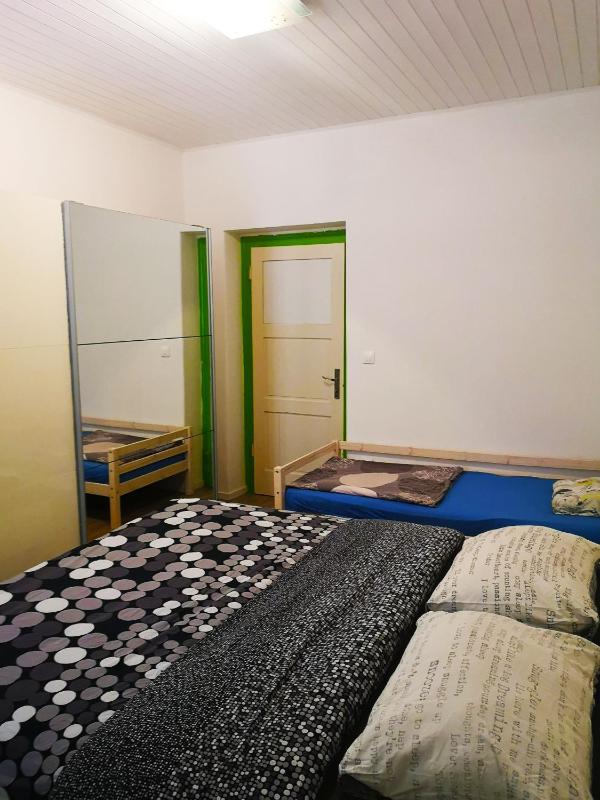 Chillax Rooms - image 4