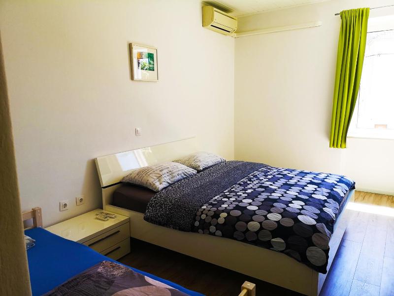 Chillax Rooms - image 8