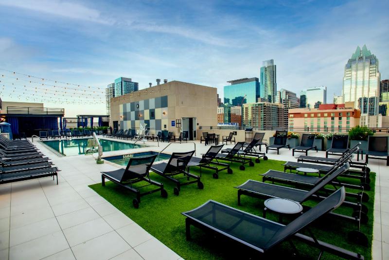 Hilton Austin - image 8