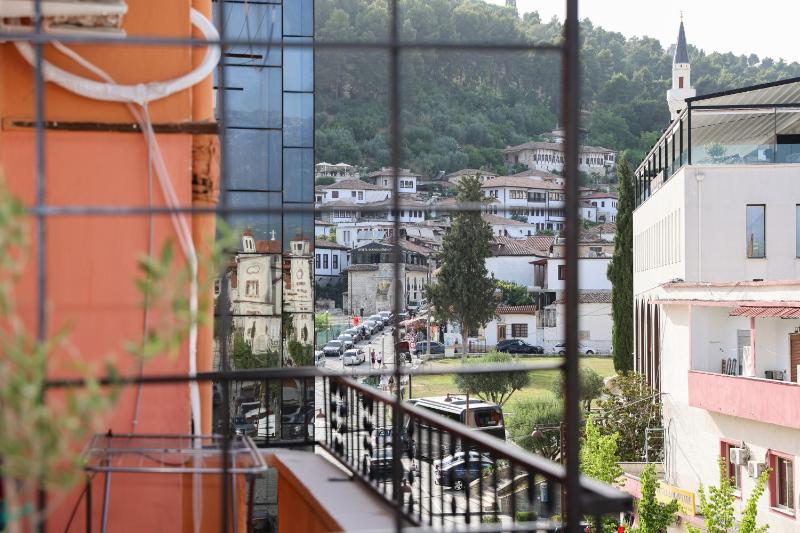 The Cozy 2 room apartment Berat - image 15