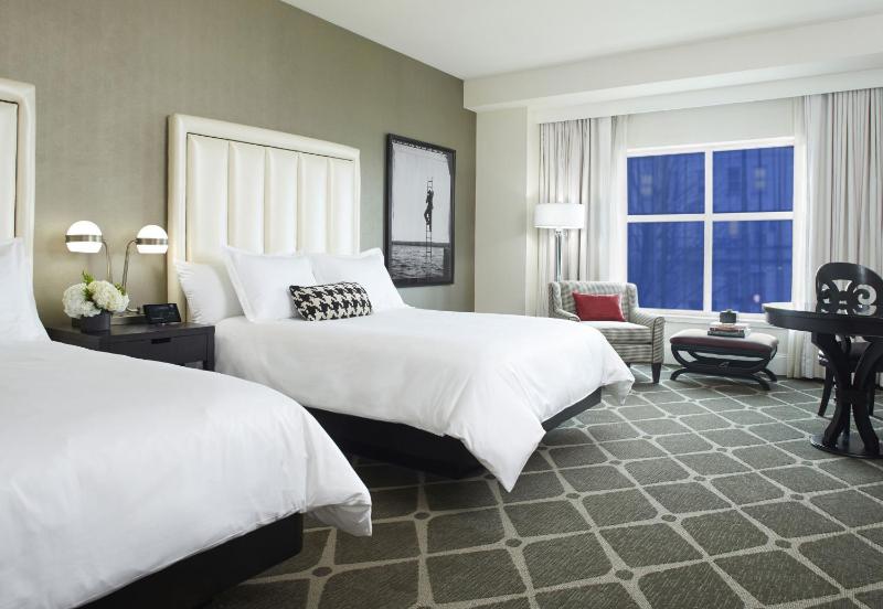 Deluxe Queen Room with Two Queen Beds image 3