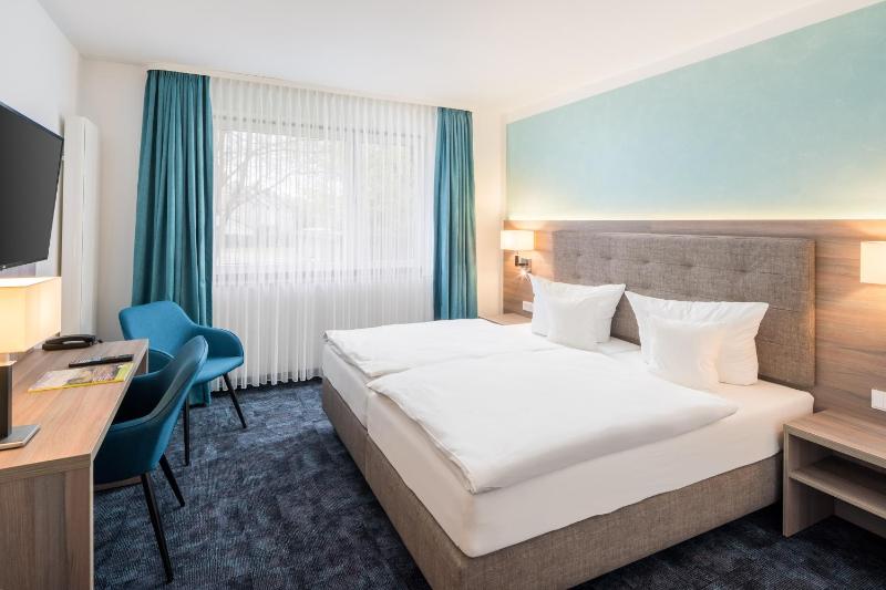 Classic Double Room image 1