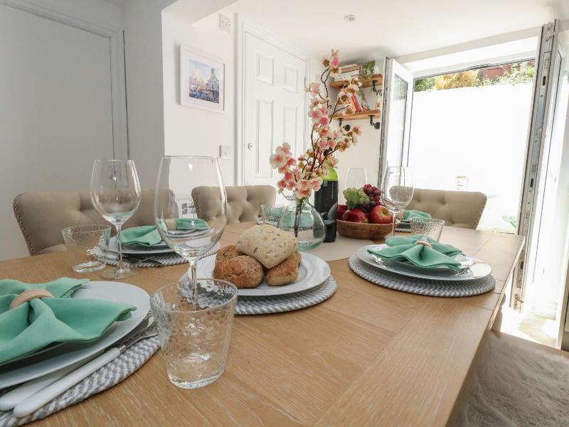Belvedere Cottage - image 43