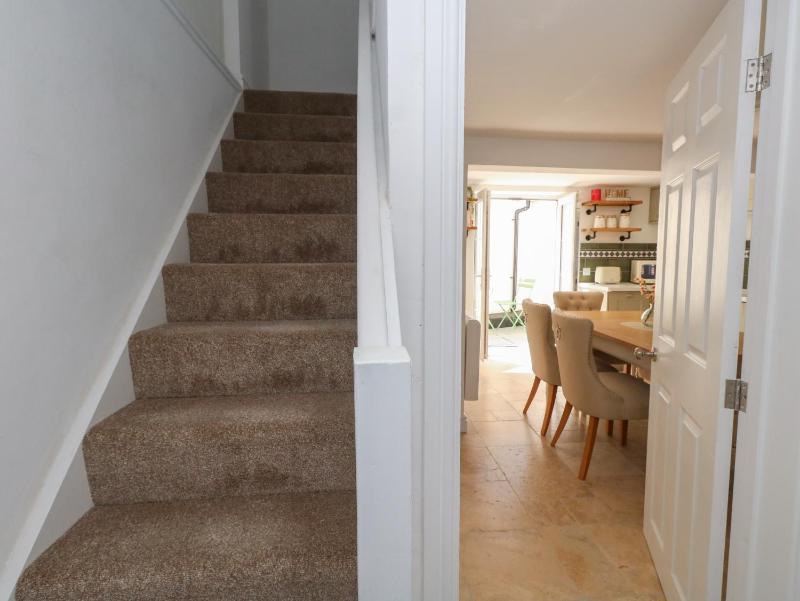 Belvedere Cottage - image 32
