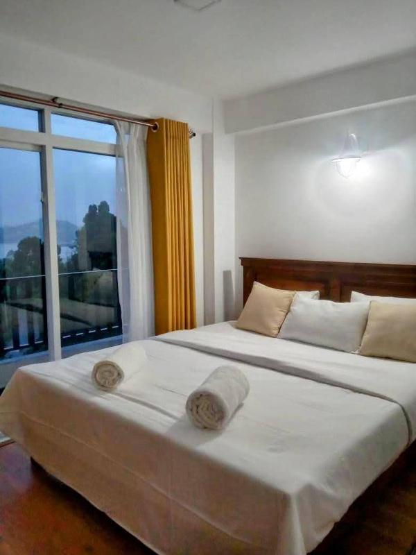 Nuwaraeliya Penthouse Apartment with pool & Panaromic Views - image 11