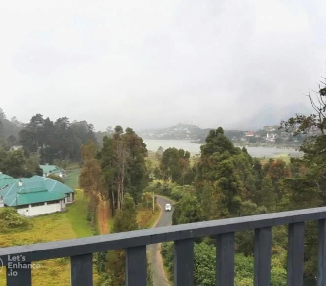Nuwaraeliya Penthouse Apartment with pool & Panaromic Views - image 8