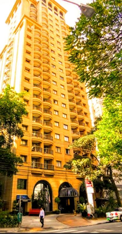 luxxor-hotel-premiere-faria-lima-on-the-sao-paulo-sky-line-king-duplex-studio-veranda-executive-class-red-velvet-edition