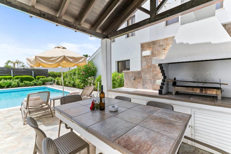 Platzia Beach Villas - image 6