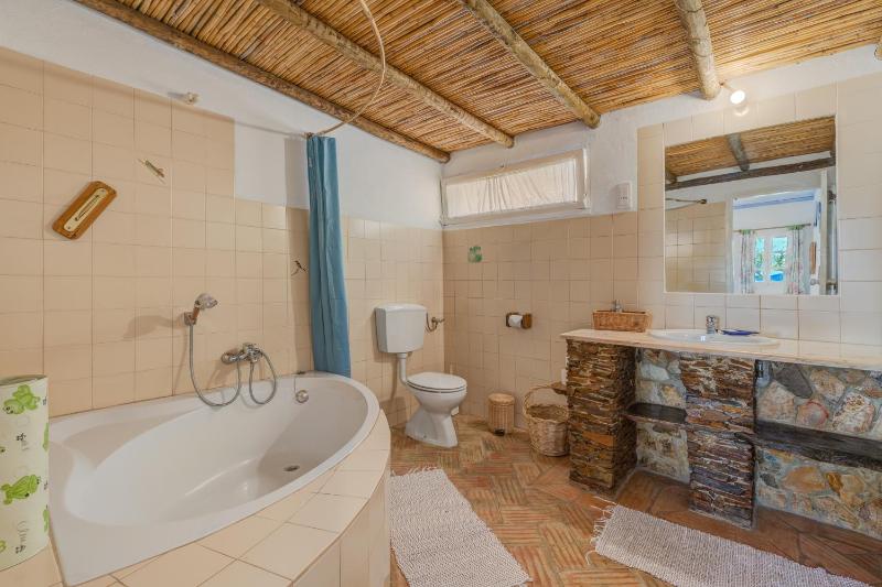 Triple Room image 3