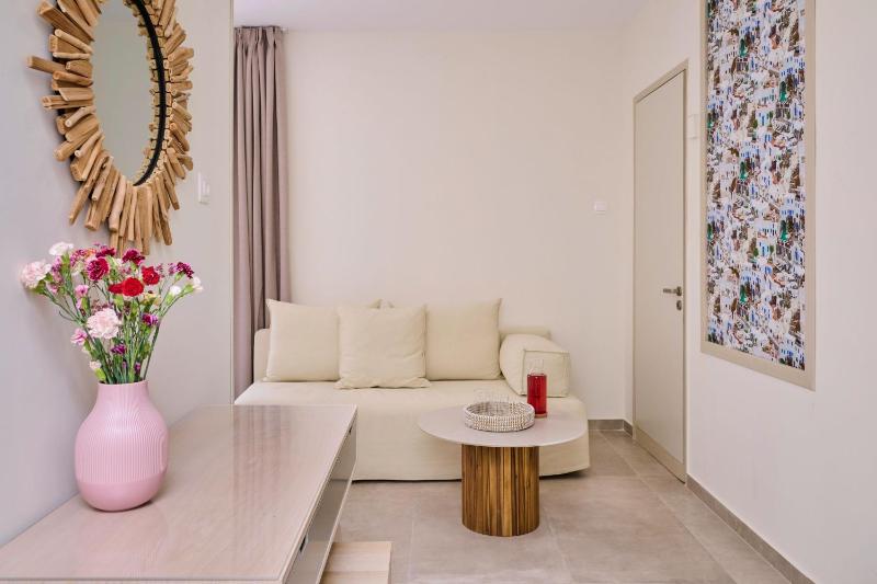 Acropolis Muses - Downtown Luxury Apartments - image 12