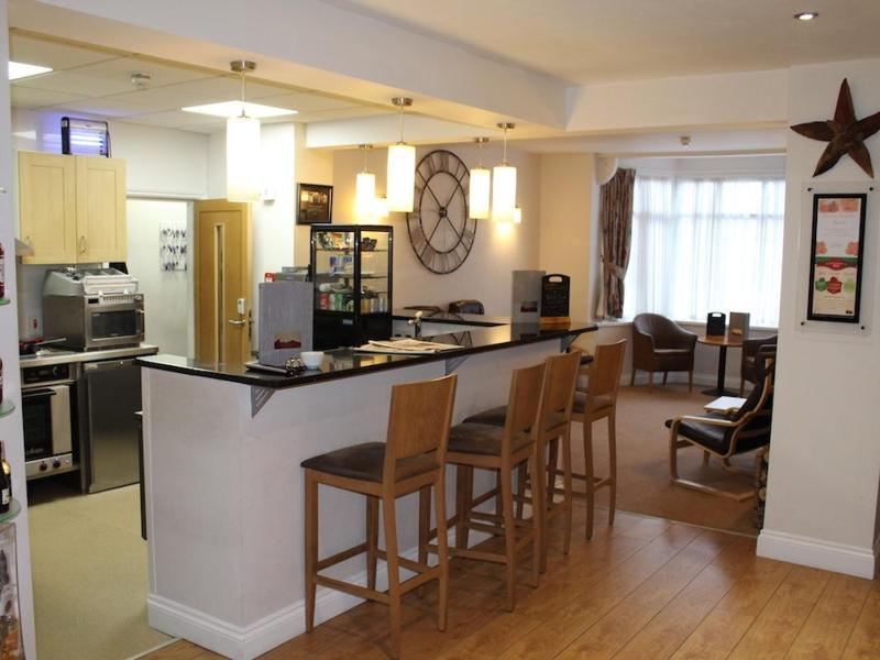 Clover Spa and Hotel - image 7