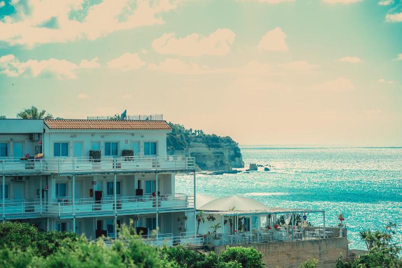 Mediterranean Boutique Hotel - image 25