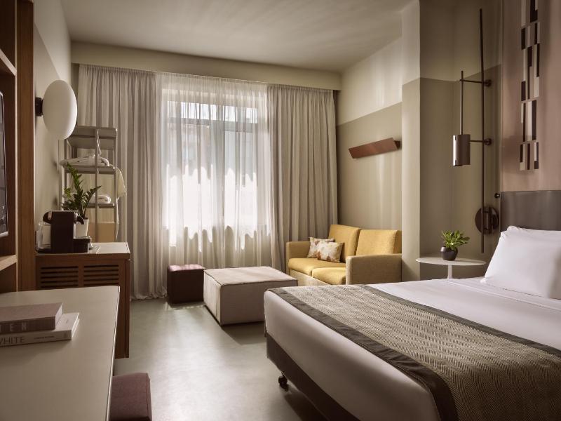 Junior Suite City View image 4