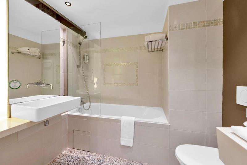 Privilege Room with Patio View image 1