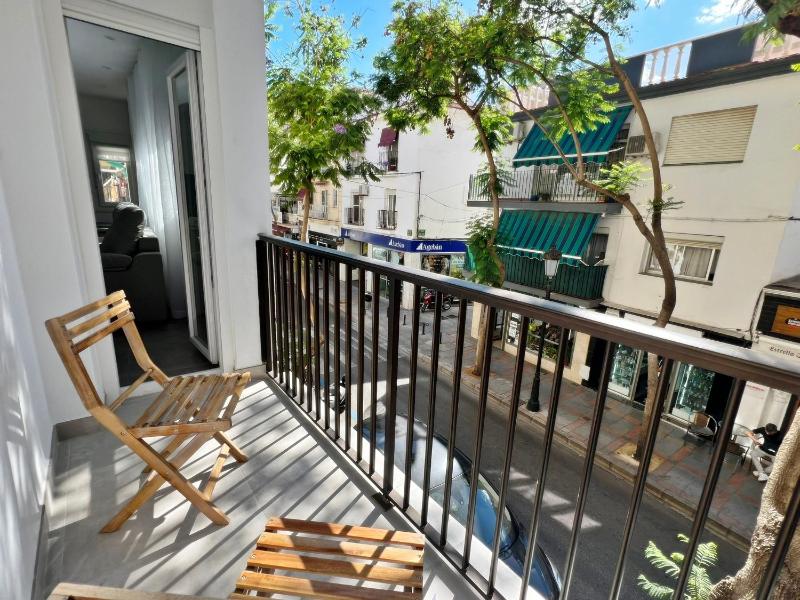 new & luxurious beach apartment - image 14
