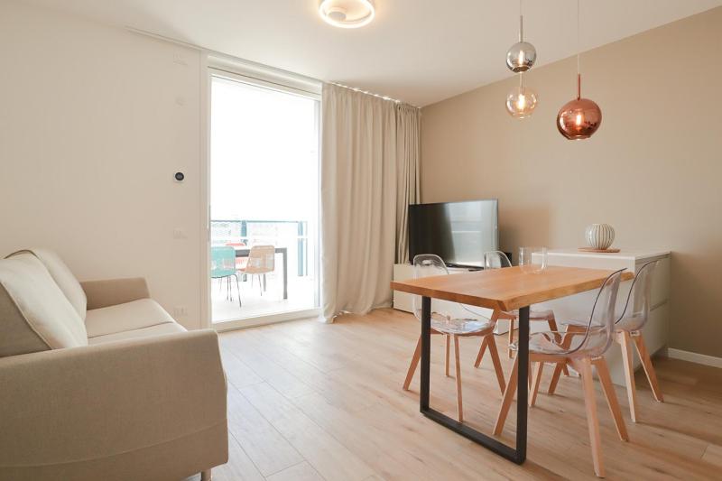 Podium - QUI VENDE Immobiliare - per solo Famiglie - image 26