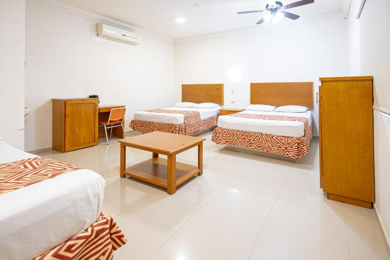 Hotel Salvatierra - image 26