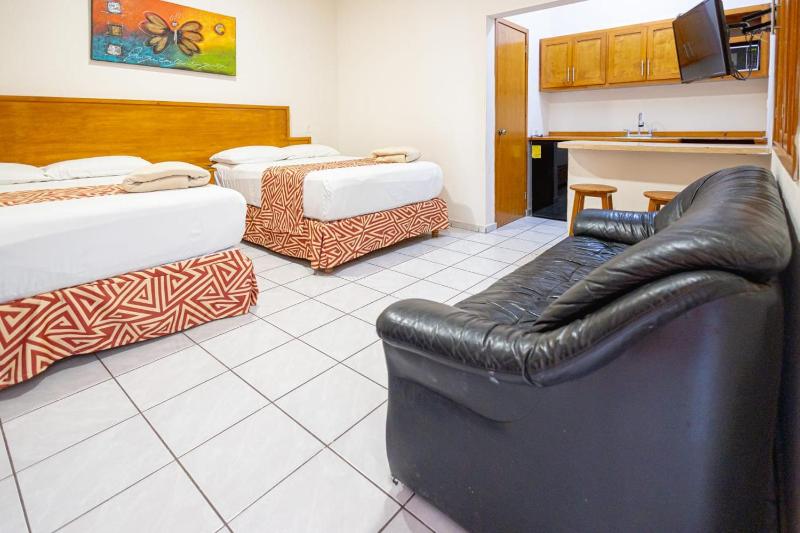Hotel Salvatierra - image 18