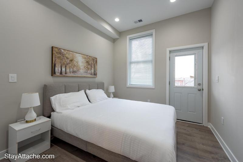 LUX 2BR Apartment in DC with Patio - image 5